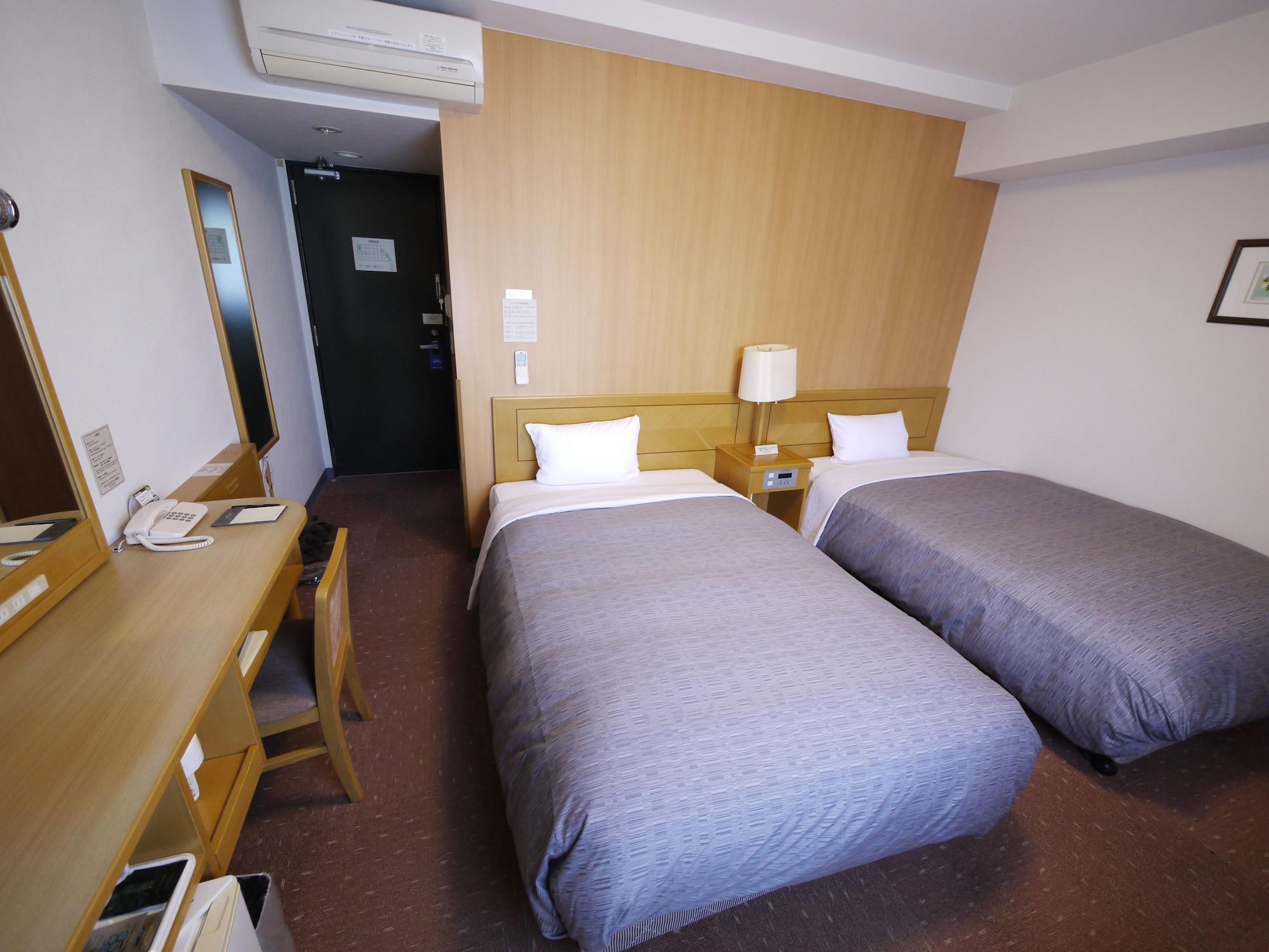 Hotel Route-Inn Oita Ekimae Extérieur photo